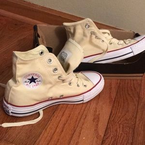 Never worn high top converse